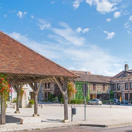 Logis Le Tadorne Hotel Piney Luaran gambar