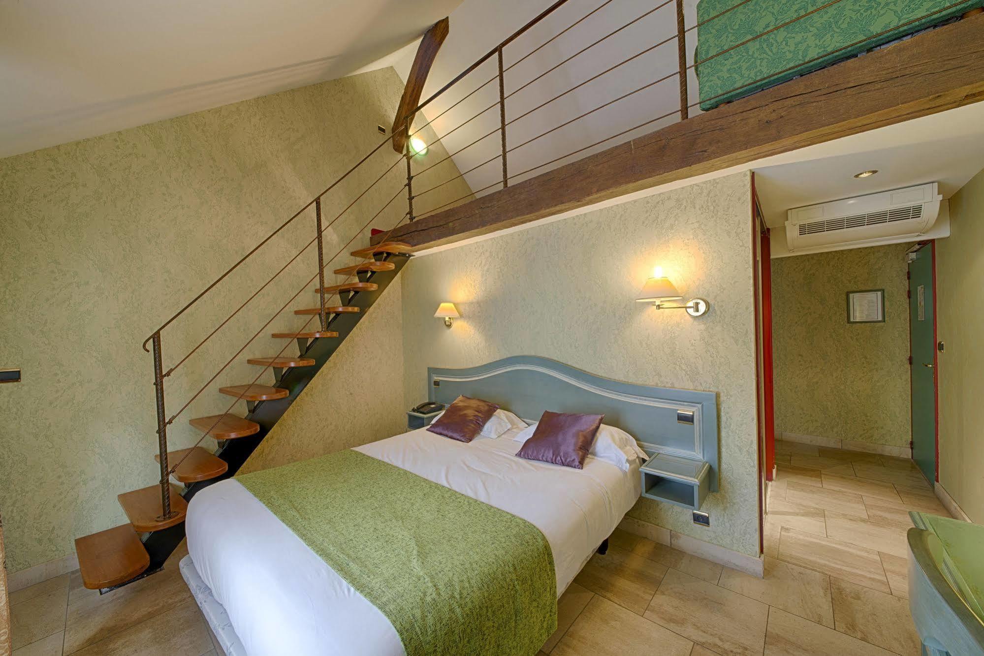 Logis Le Tadorne Hotel Piney Luaran gambar