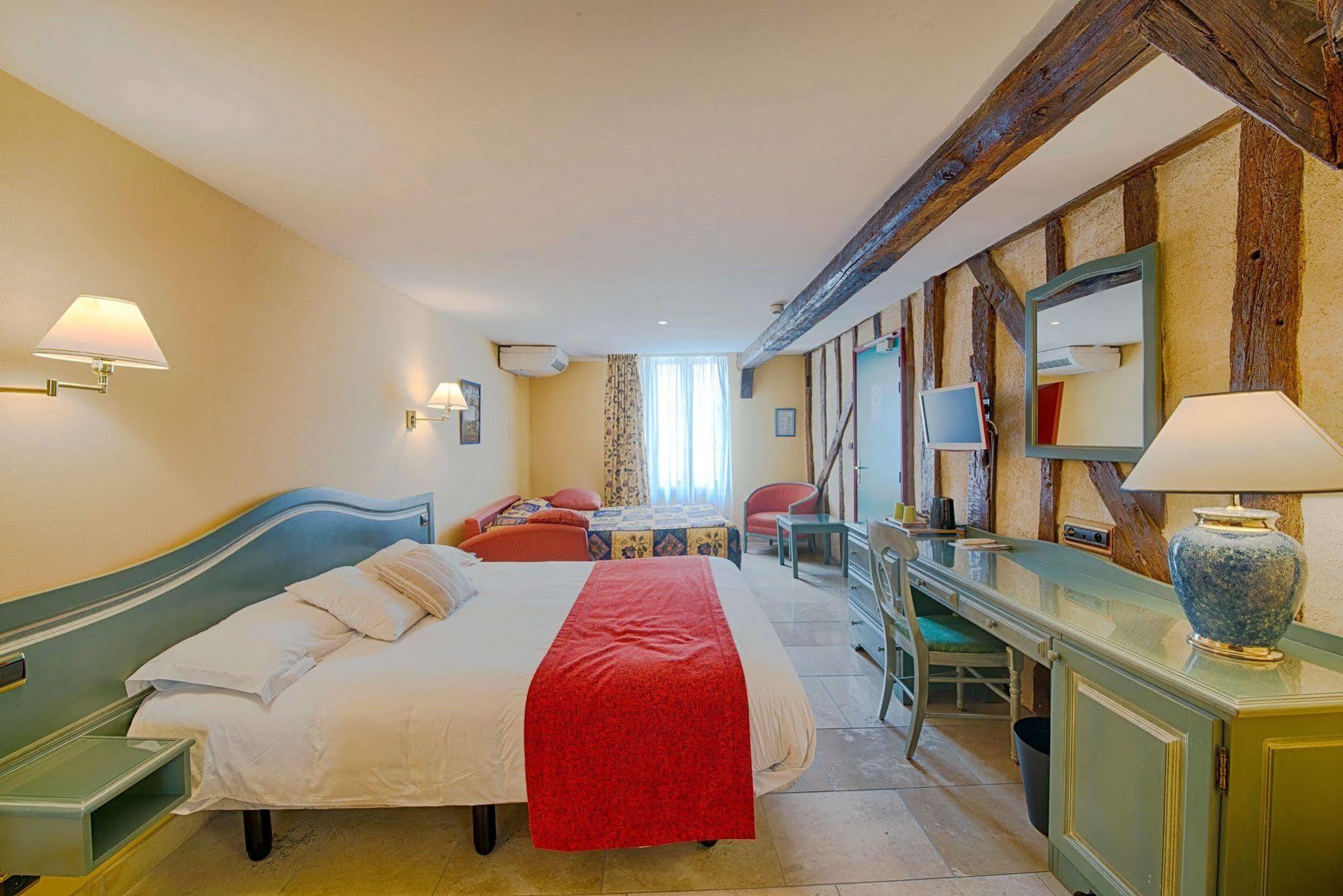 Logis Le Tadorne Hotel Piney Luaran gambar